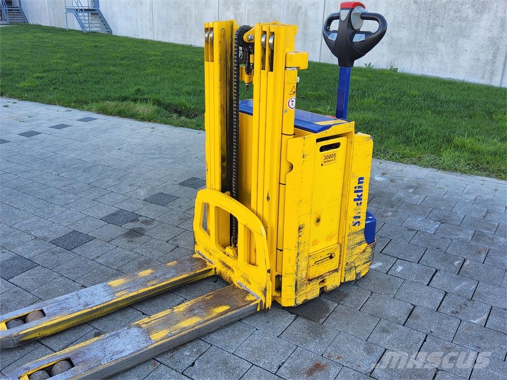 Stocklin EDD12 Ročni električni viličar
