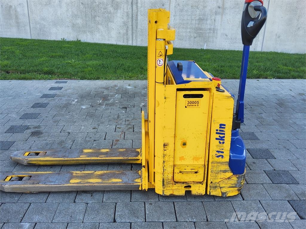 Stocklin EDD12 Ročni električni viličar