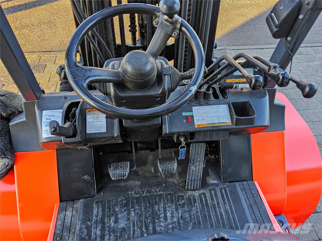 Toyota 7 FDU 45 Carrelli elevatori diesel