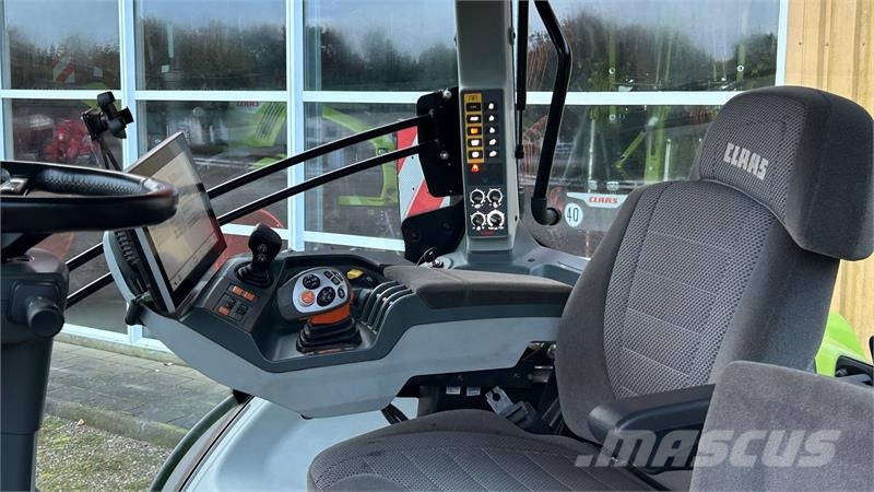 CLAAS AXION 870 CMATIC Traktorji