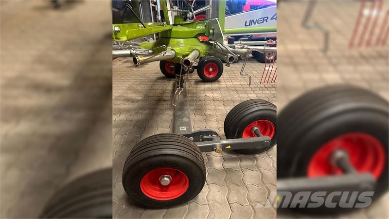 CLAAS Liner 450 Rive Гребла и сенообръщачки