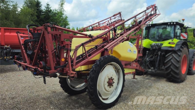 Hardi Commander 2800 الرشاشات