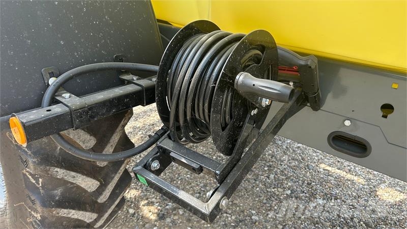 Hardi Navigator 4000 24 mtr. DDZ الرشاشات