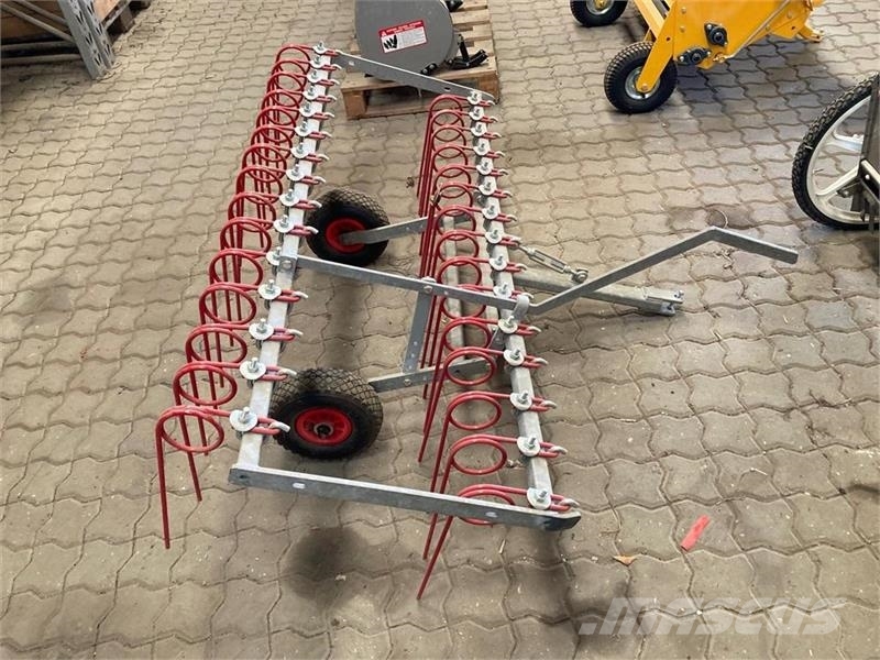KT GÅRDSPLADSRIVE 1,5M Agricultura - Outros
