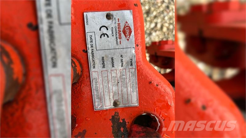 Kuhn Vari-Master 153 Model NSH med T underplove Plugovi obrtači