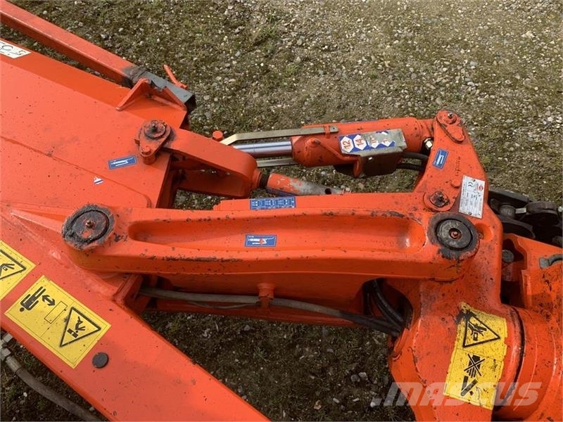 Kuhn Vari-Master 6 furet Model 153 NSH Obračalni plugi