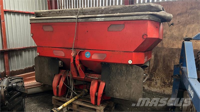 Rauch axis 30.1 Axis 30.1 med Overbygning og presenning. Spargiletame