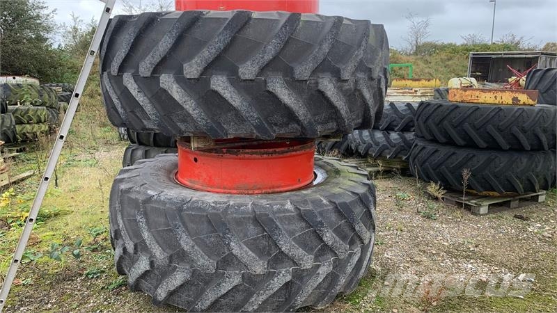 Trelleborg 710/75R42 Tyres, wheels and rims
