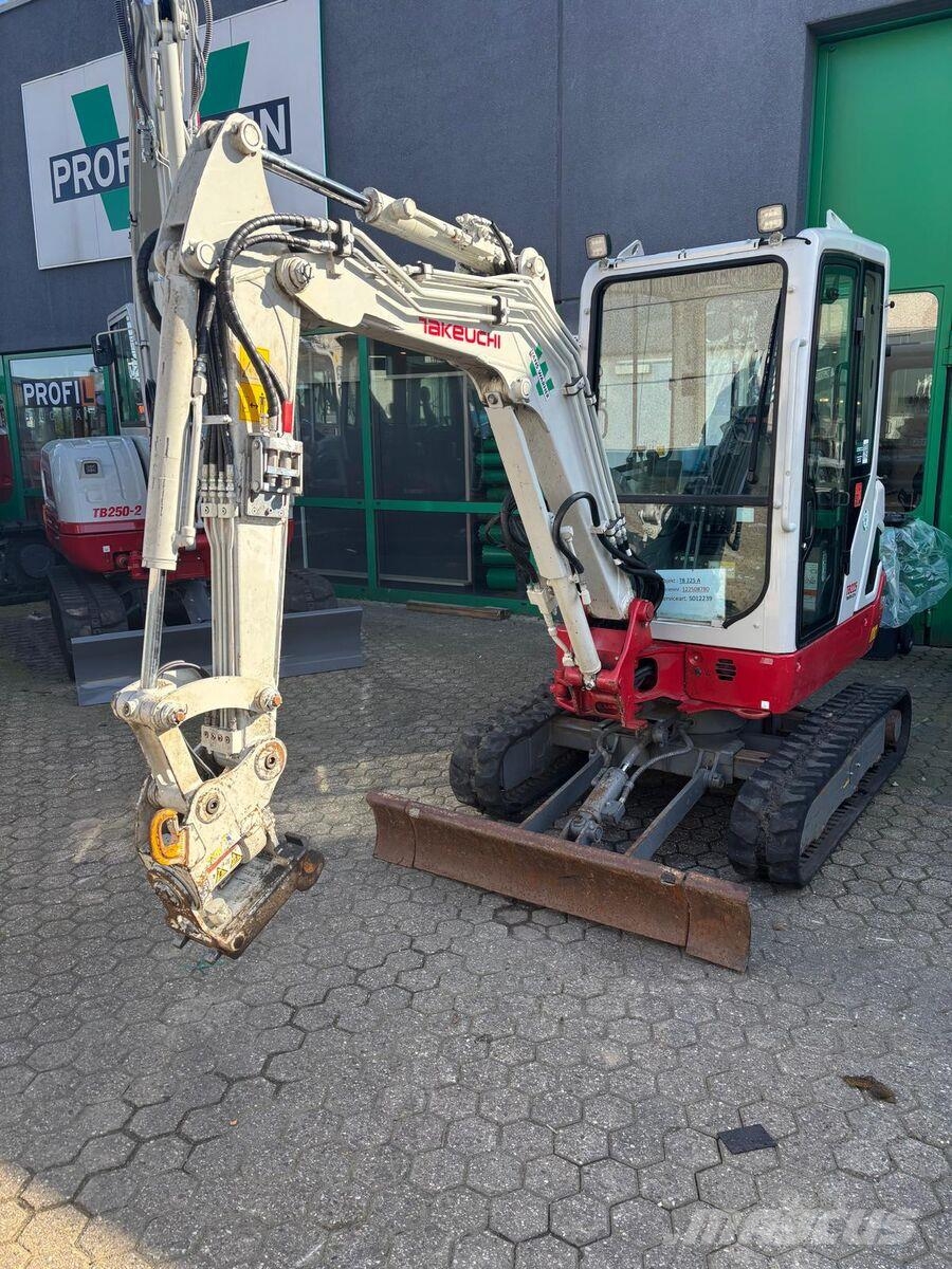 Takeuchi TB 225 V3 Mini excavators < 7t (Mini diggers)