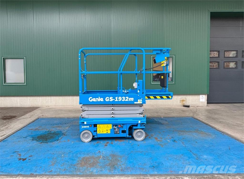 Genie GS-1932m E-Drive 剪叉式升降机