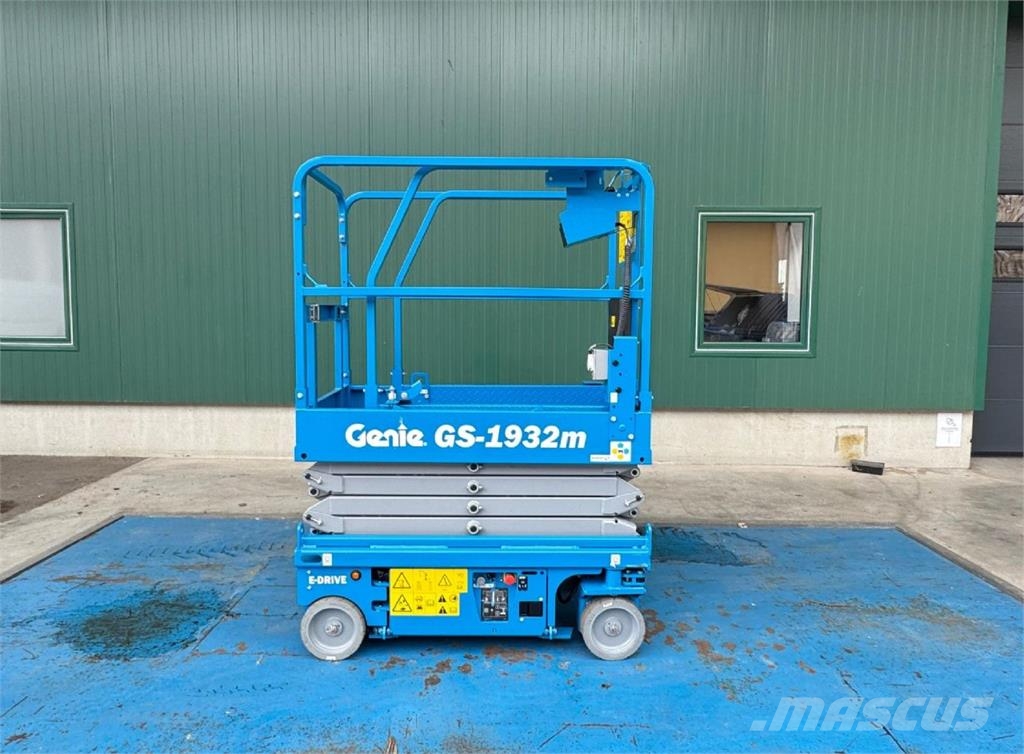 Genie GS-1932m E-Drive 剪叉式升降机