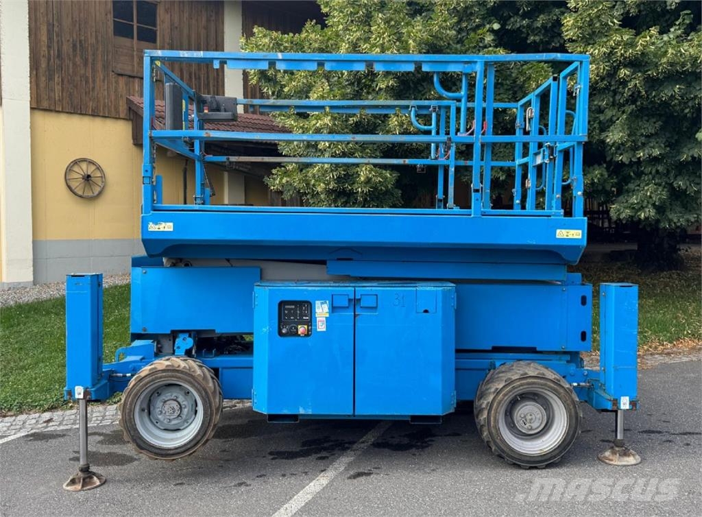 Genie GS-2669 RT 剪叉式升降机