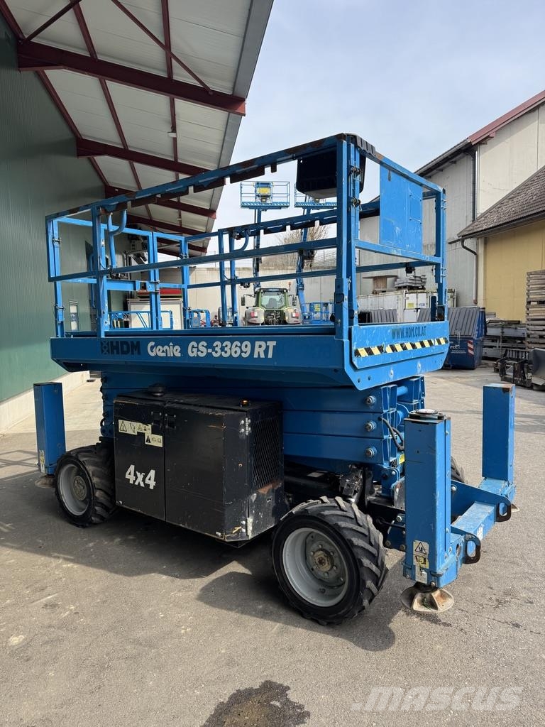 Genie GS-3369 RT Ножични работни платформи