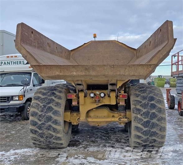 CAT 730 Transportoare articulate