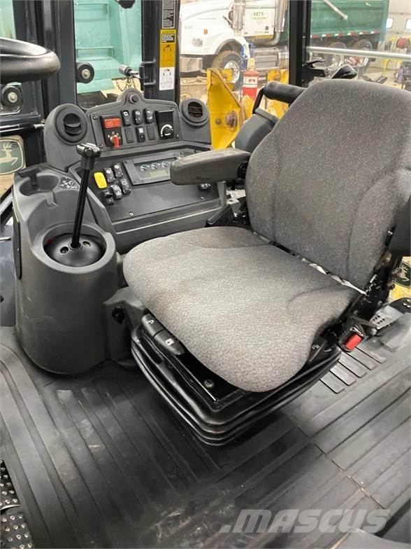 John Deere 310SJ 反铲装载机