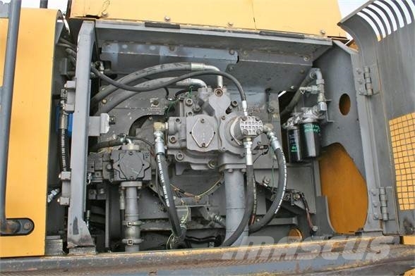 John Deere 450D LC Koparki gąsienicowe