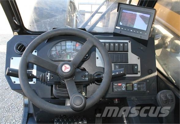 Sany STH1056A Телескопічні навантажувачі