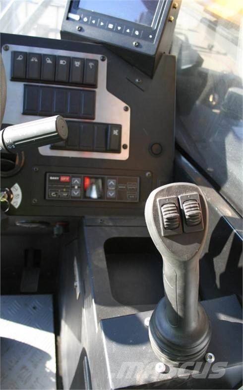 Sany STH1056A Телескопічні навантажувачі