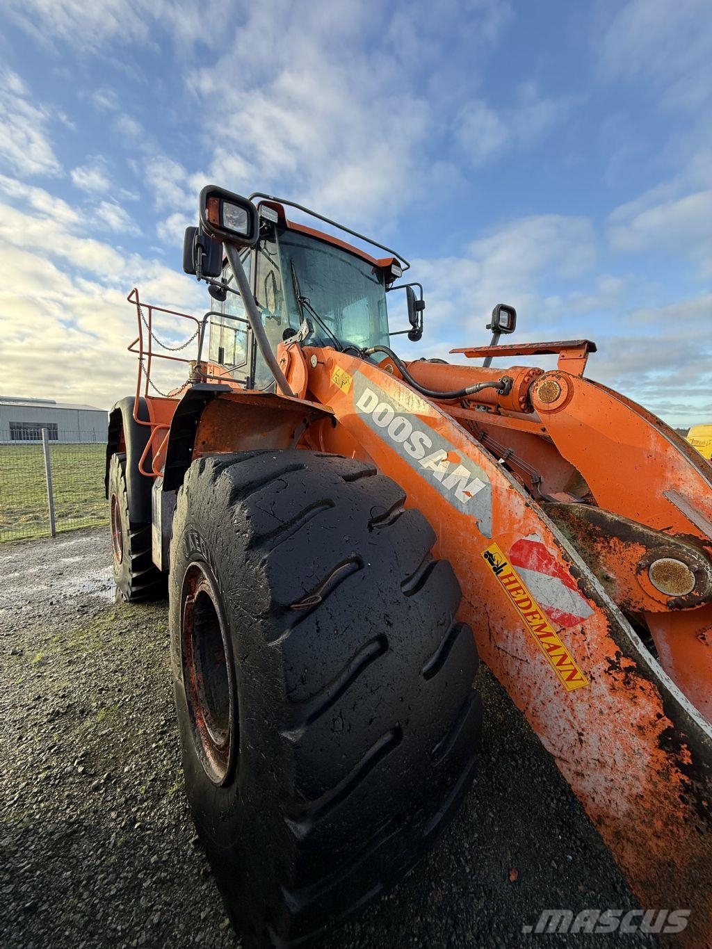 Doosan Radlader DL420-5 Φορτωτές με λάστιχα (Τροχοφόροι)