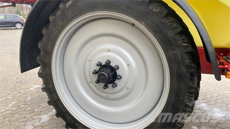 Hardi 24m Navigator 4000i Ρυμουλκούμενα ψεκαστικά