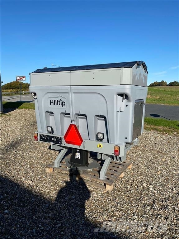 Hilltip Icestriker 1450 TR معدات نشر الرمال والملح