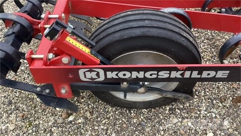 Kongskilde Vibromaster 3083 钉齿耙