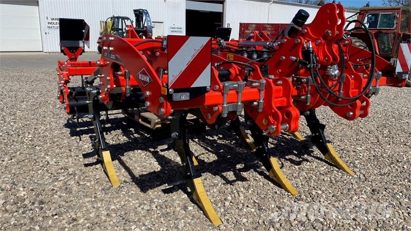 Kuhn DT 300XL grubber Hloubkové kypřiče