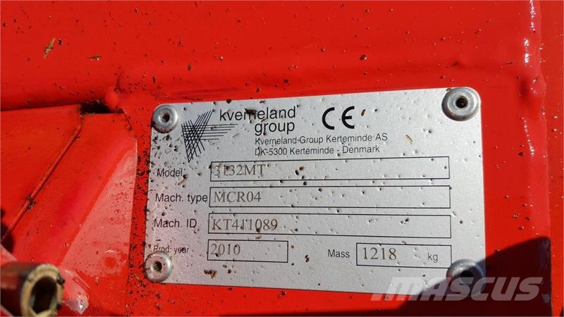 Kverneland 3132MT m/Crimper Schwader