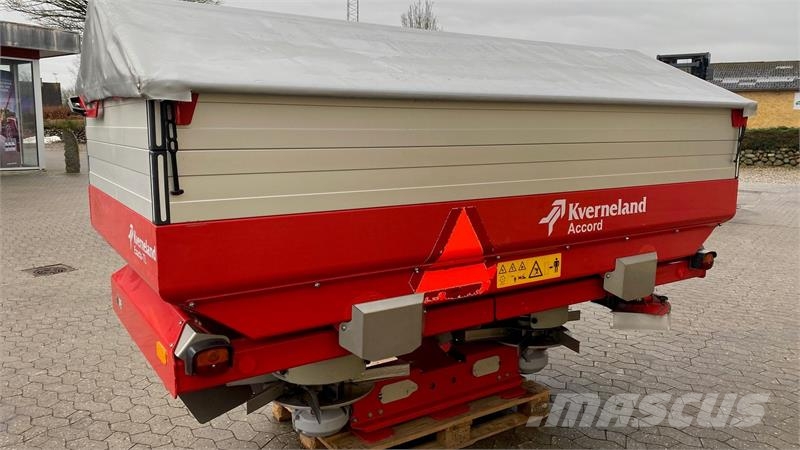 Kverneland EXACTA TL 3450 LITER Düngemittelverteiler