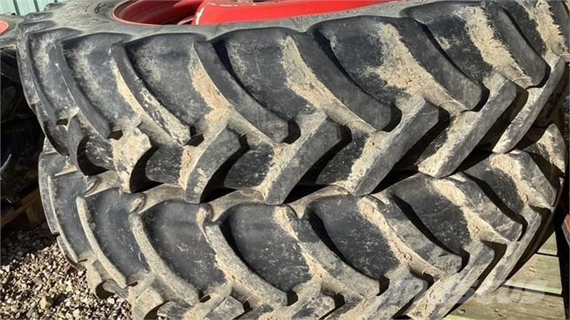 sprøjtehjul 380/85 R44 - 270/95 R36 輪胎、車輪和輪圈