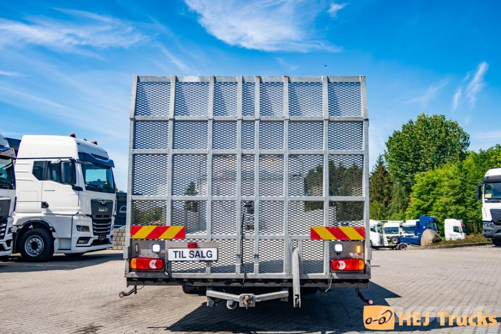 DAF XB 230 4x2 FA m. Fejeblad Otros camiones