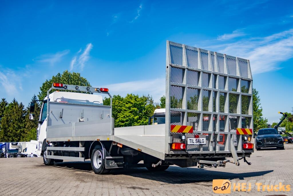 DAF XB 230 4x2 FA m. Fejeblad Otros camiones