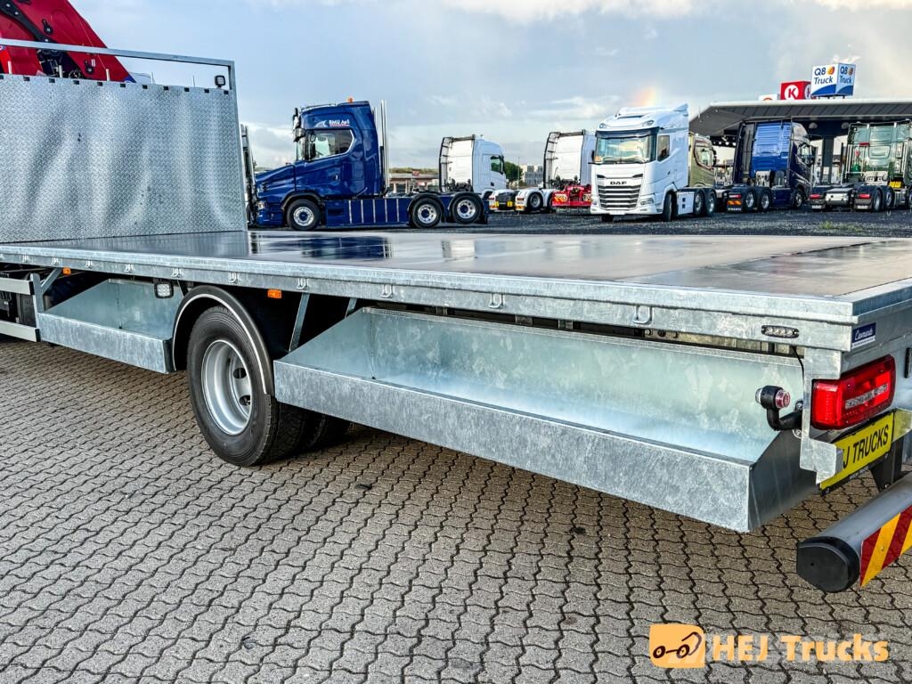 DAF XB 260 FA 4x2 m. Fast Lad/Kran (HMF 1620-K5) 16 to Camiones grúa