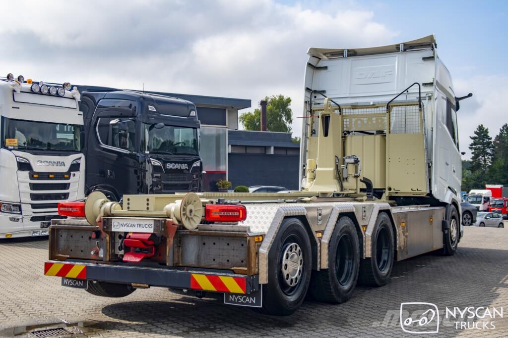 DAF XG+ 530 FAW 8x4*4 m. Kroghejs (JOAB Hookmaster) Camiones polibrazo