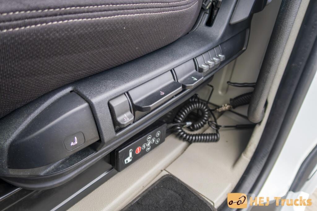 Ford F-MAX 500 Vetopöytäautot