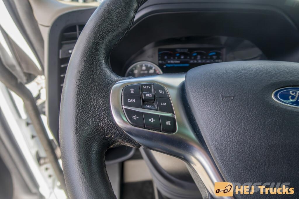Ford F-MAX 500 Vetopöytäautot