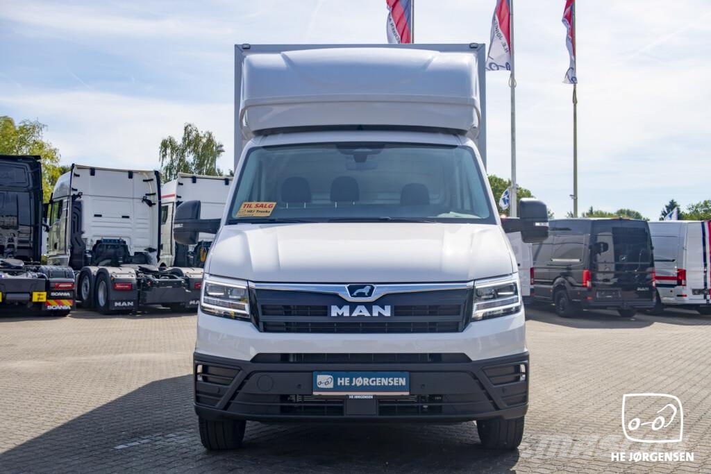 MAN TGE 3.180 L4 M. BOX/LIFT (8-pallers) هيكل صندوقي