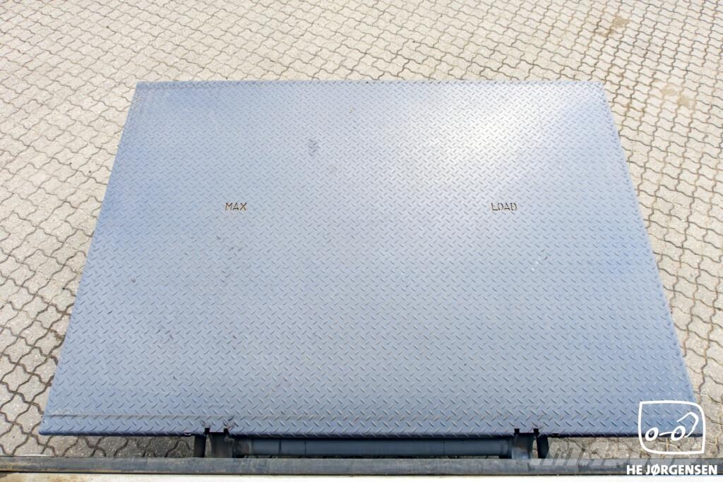 MAN TGL 8.190 4X2 BL m. Box/Lift (15-Pallers) Furgoonautod