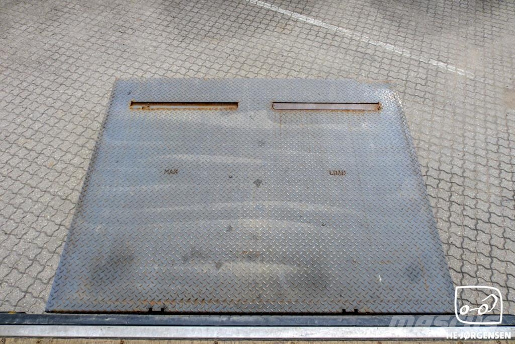 MAN TGM 18.290 4x2 LL Box/Lift m. Foldedøre (18-paller Sanduk kamioni