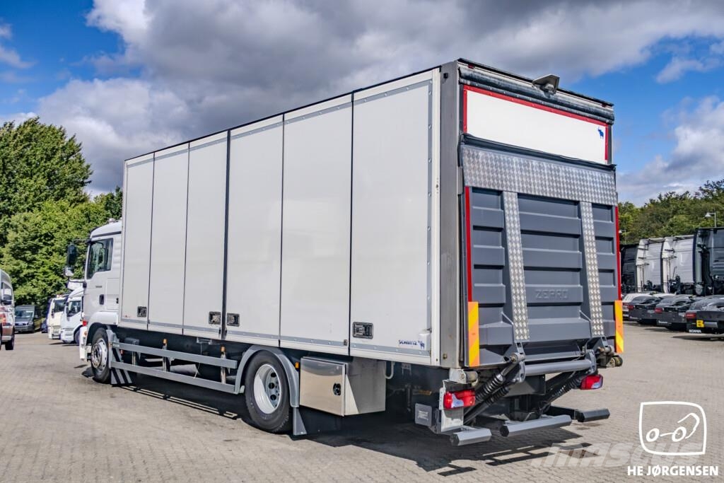 MAN TGM 18.290 4x2 LL Box/Lift m. Foldedøre (18-paller Sanduk kamioni