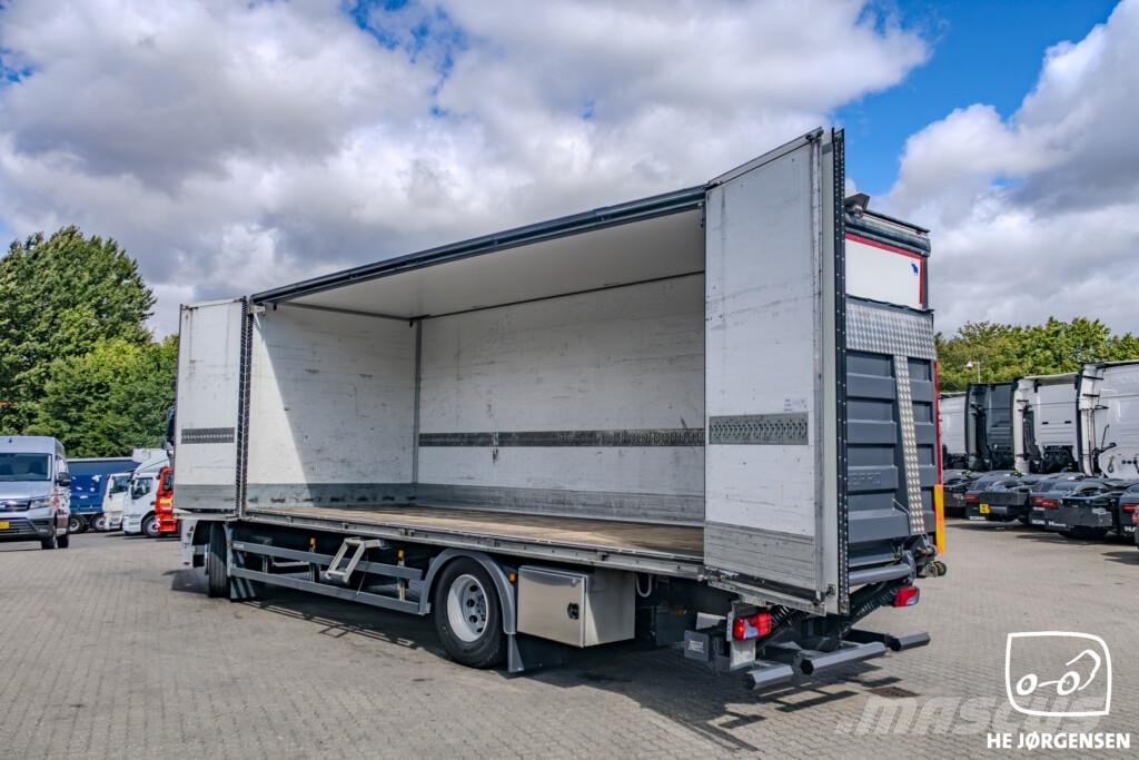 MAN TGM 18.290 4x2 LL Box/Lift m. Foldedøre (18-paller Sanduk kamioni