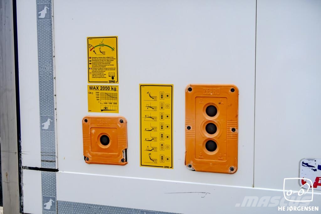 MAN TGM 18.290 4x2 LL Box/Lift m. Foldedøre (18-paller Sanduk kamioni