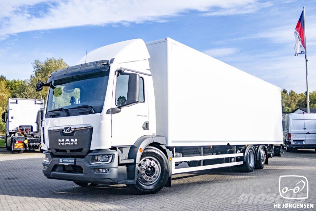 MAN TGM 26.320 6x2*4 LL CH Box/Lift (23-Pallers) Kofferaufbau