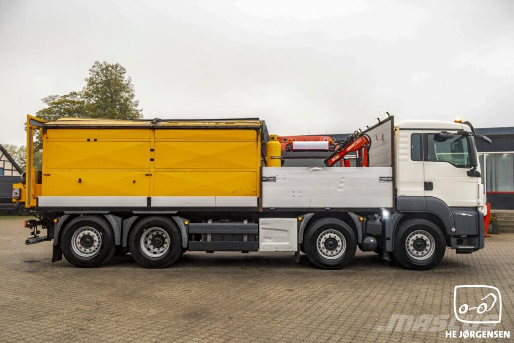MAN TGS 35.420 8x2-6 BL m. Asfaltkasse/Kran شاحنات الرافعات