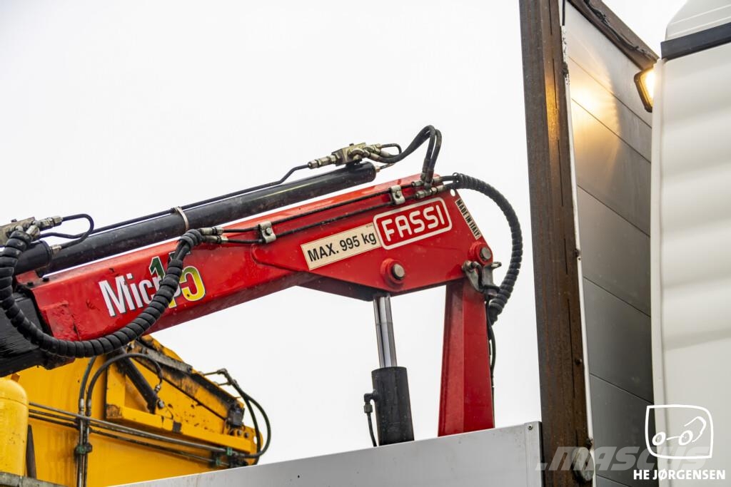 MAN TGS 35.420 8x2-6 BL m. Asfaltkasse/Kran شاحنات الرافعات