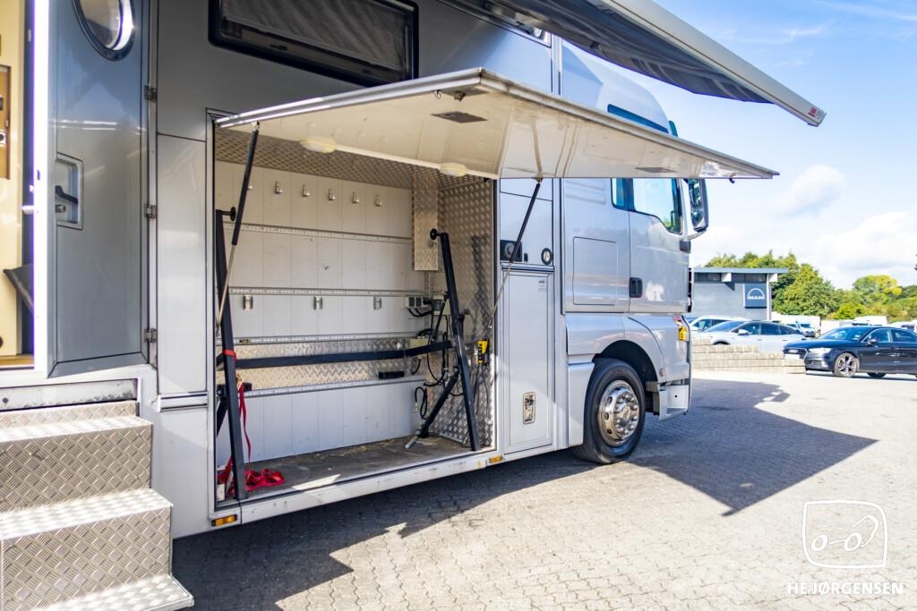 MAN TGX 26.360 6X2-2 LL (Hestebus) Andre lastebiler