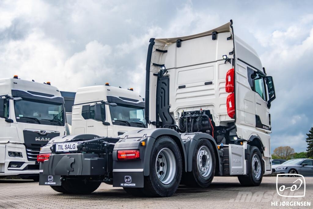 MAN TGX 26.520 6x2/2 BL SA Tractor Units