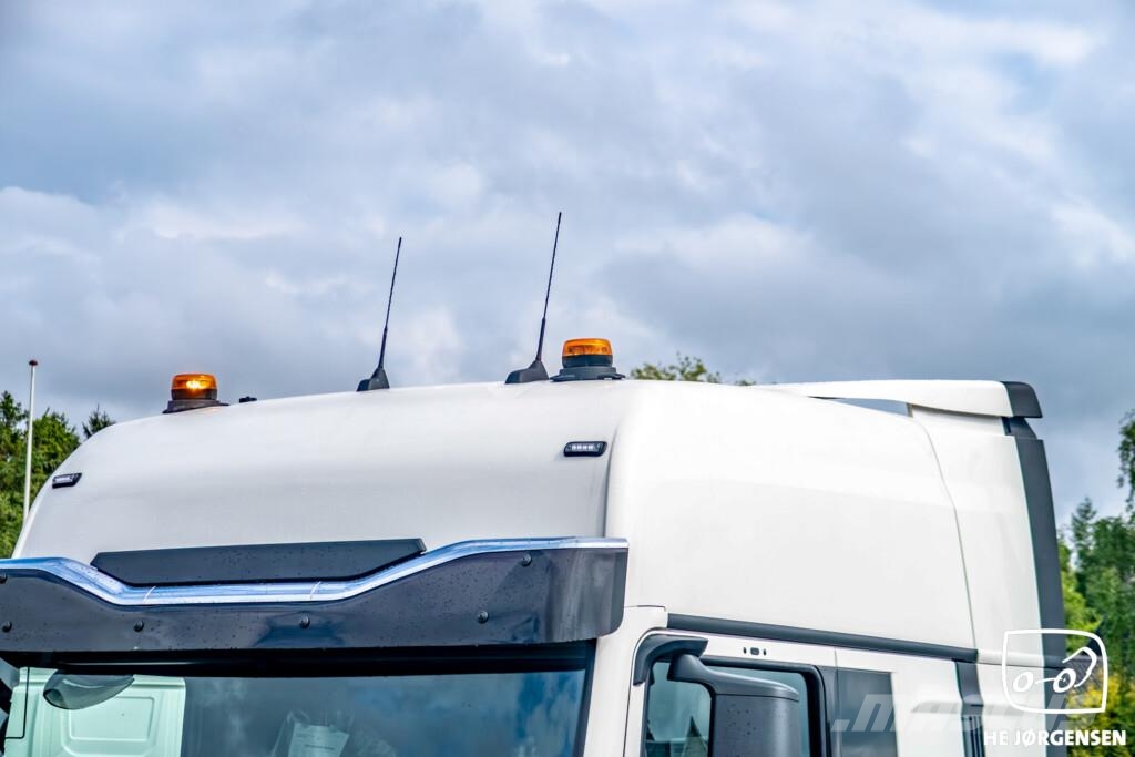 MAN TGX 26.520 6x2/2 BL SA Tractor Units