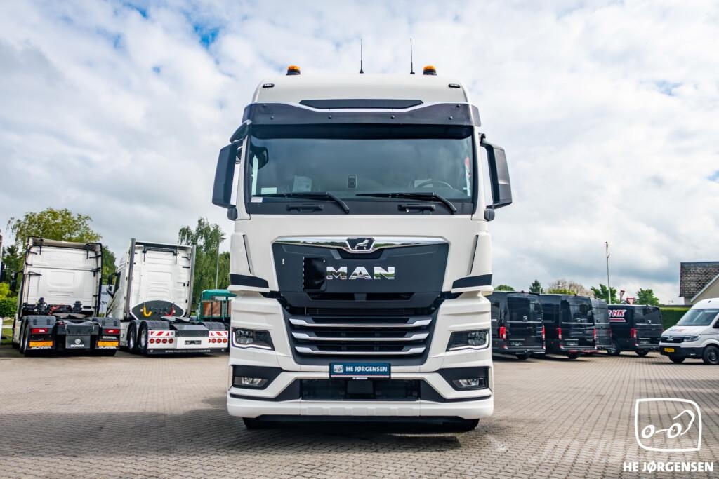 MAN TGX 26.520 6x2/2 BL SA Tractor Units