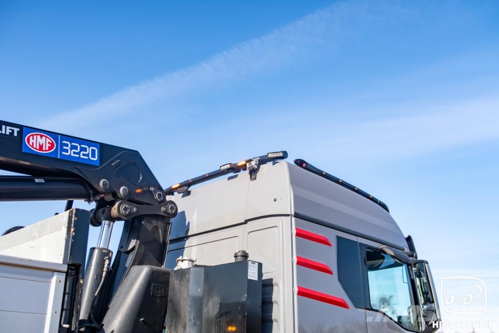 MAN TGX 35.510 8X4/4 BL CH m. Kroghejs/Kran (HMF 3220K Camiones polibrazo